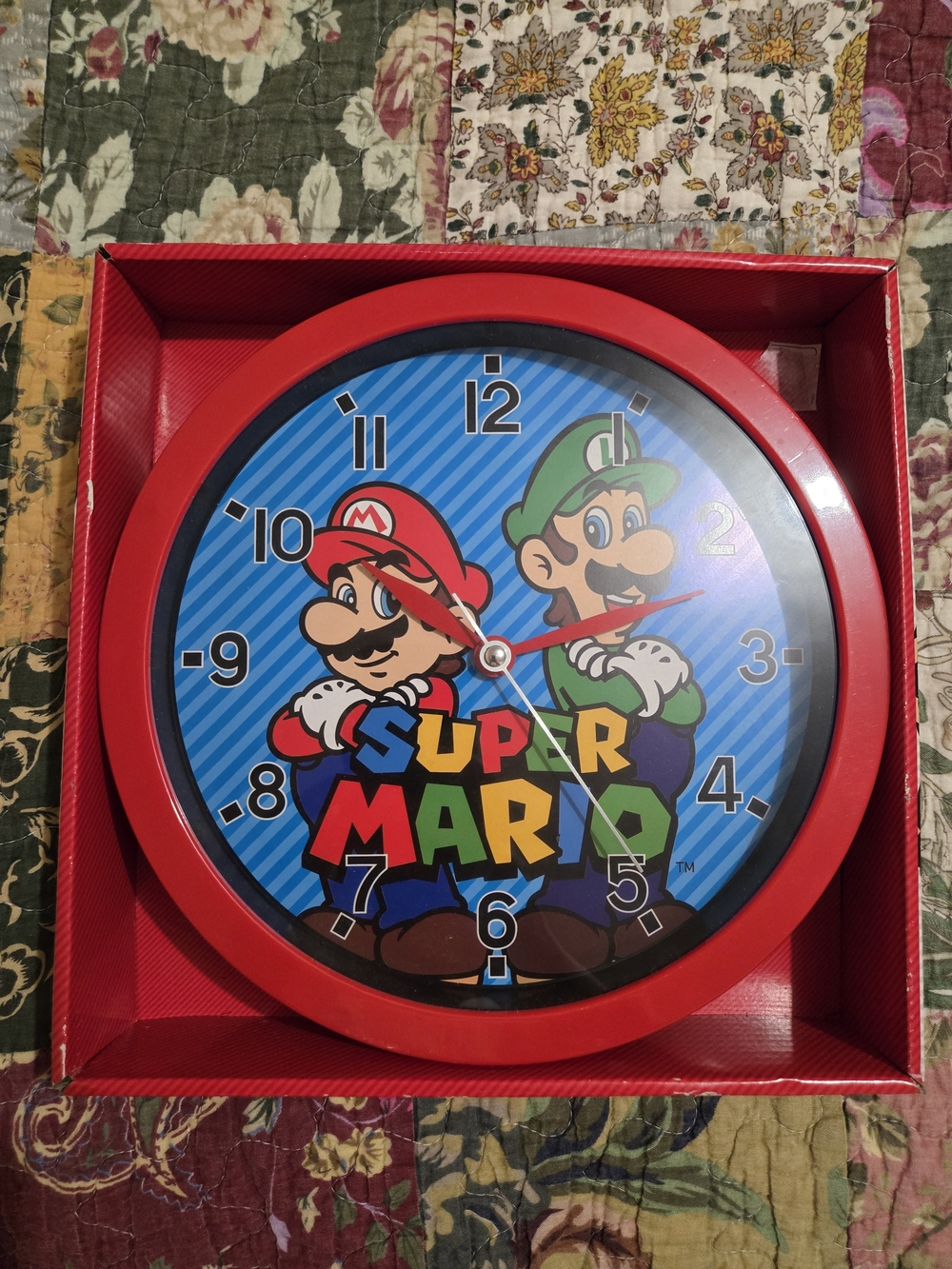 Nintendo Super Mario Wall Clock - Red
